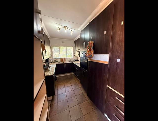 3 BEDROOM HOUSE FOR SALE IN GLEN MARAIS